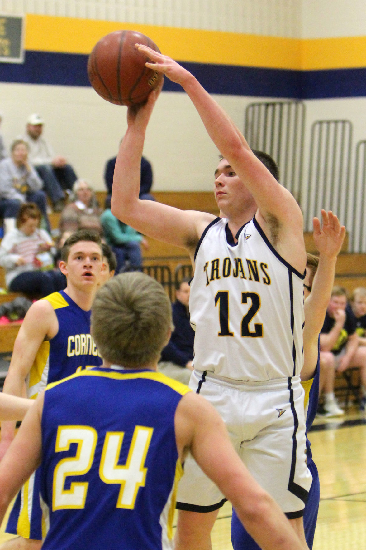 Cornell at New Auburn boys basketball 2-18-19